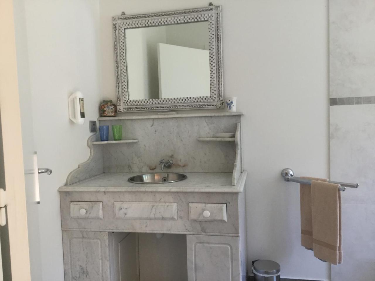 Auberge Les Hauts De Chenas Room photo